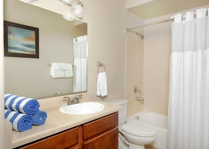 Hotel Raintree At South Mountain Preserve