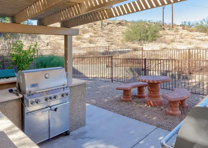 Raintree At South Mountain Preserve Hotel 3*